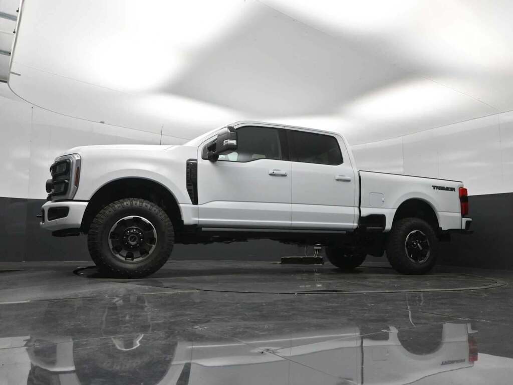 2026 Ford F-250 Super Duty LARIAT