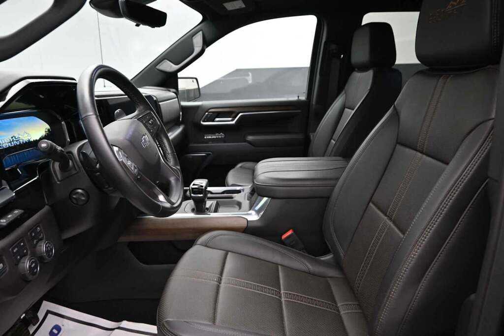 2025 Chevrolet Silverado 1500 High Country
