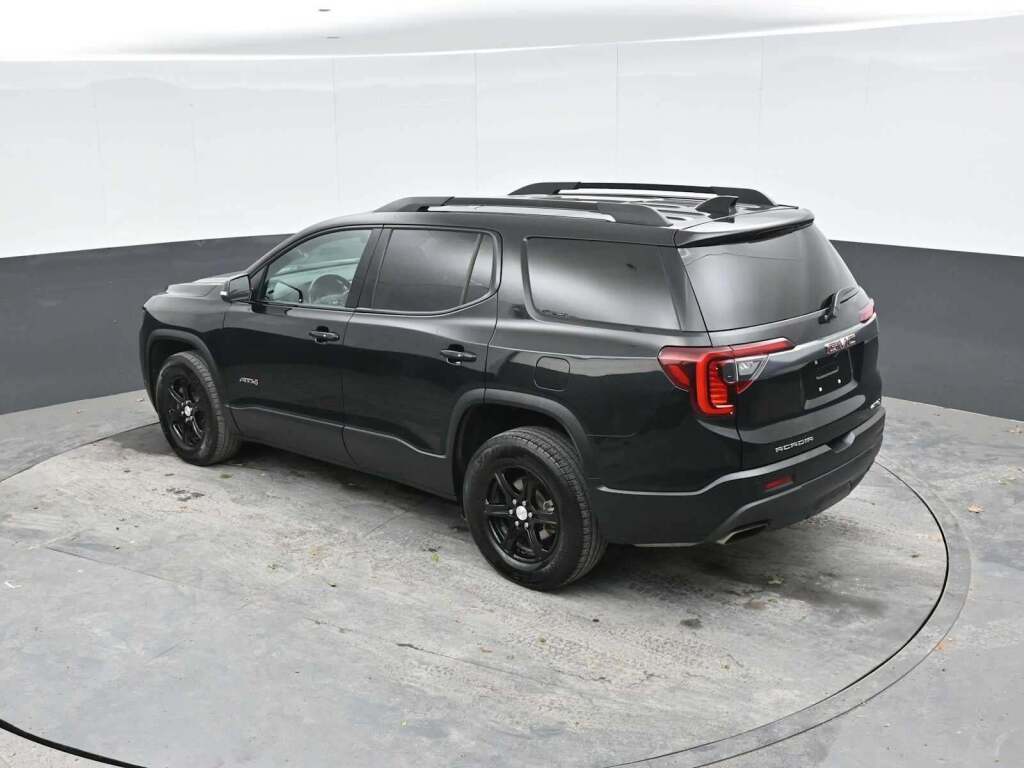 2020 GMC Acadia AWD AT4