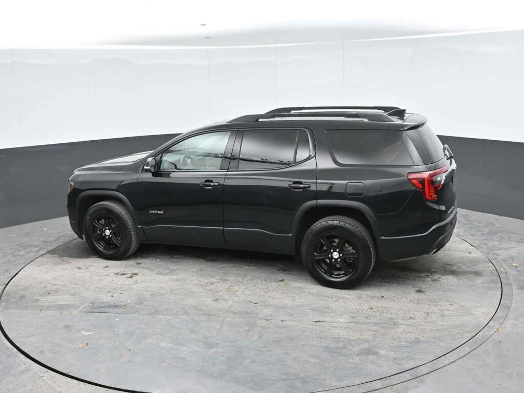 2020 GMC Acadia AWD AT4