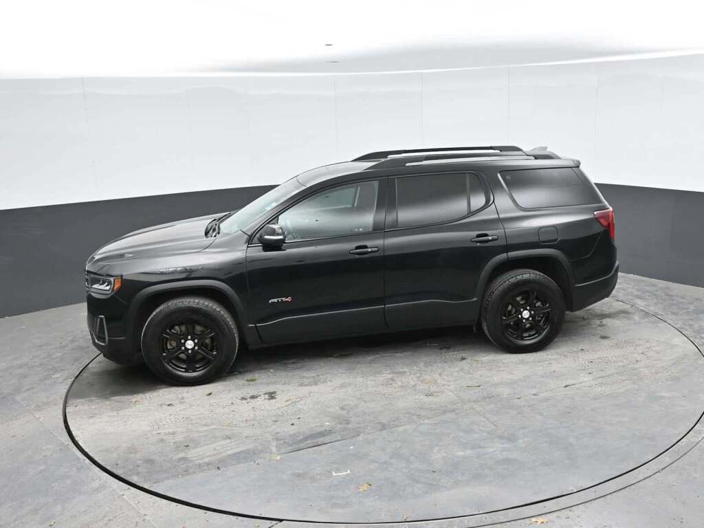 2020 GMC Acadia AWD AT4