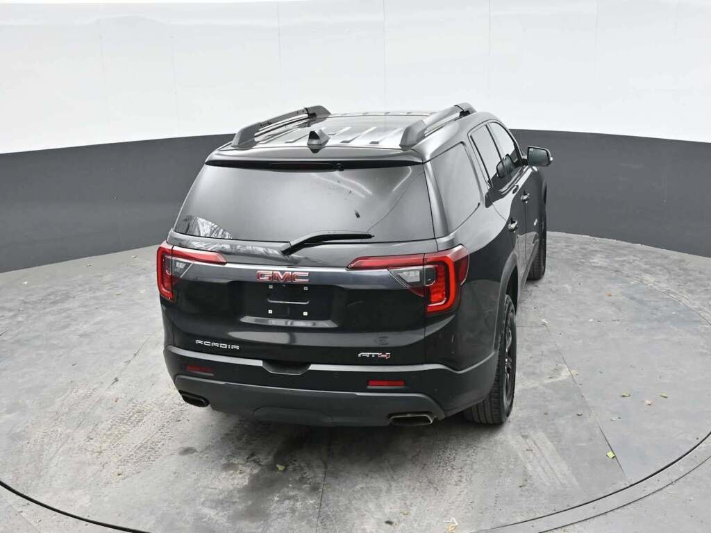 2020 GMC Acadia AWD AT4