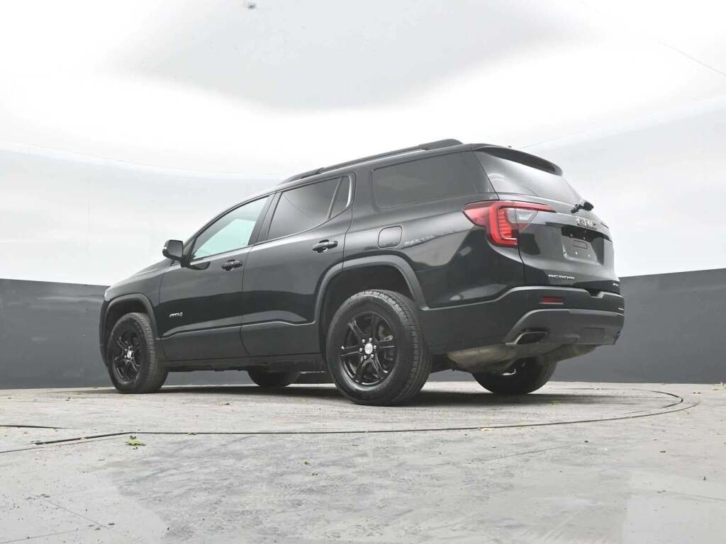 2020 GMC Acadia AWD AT4