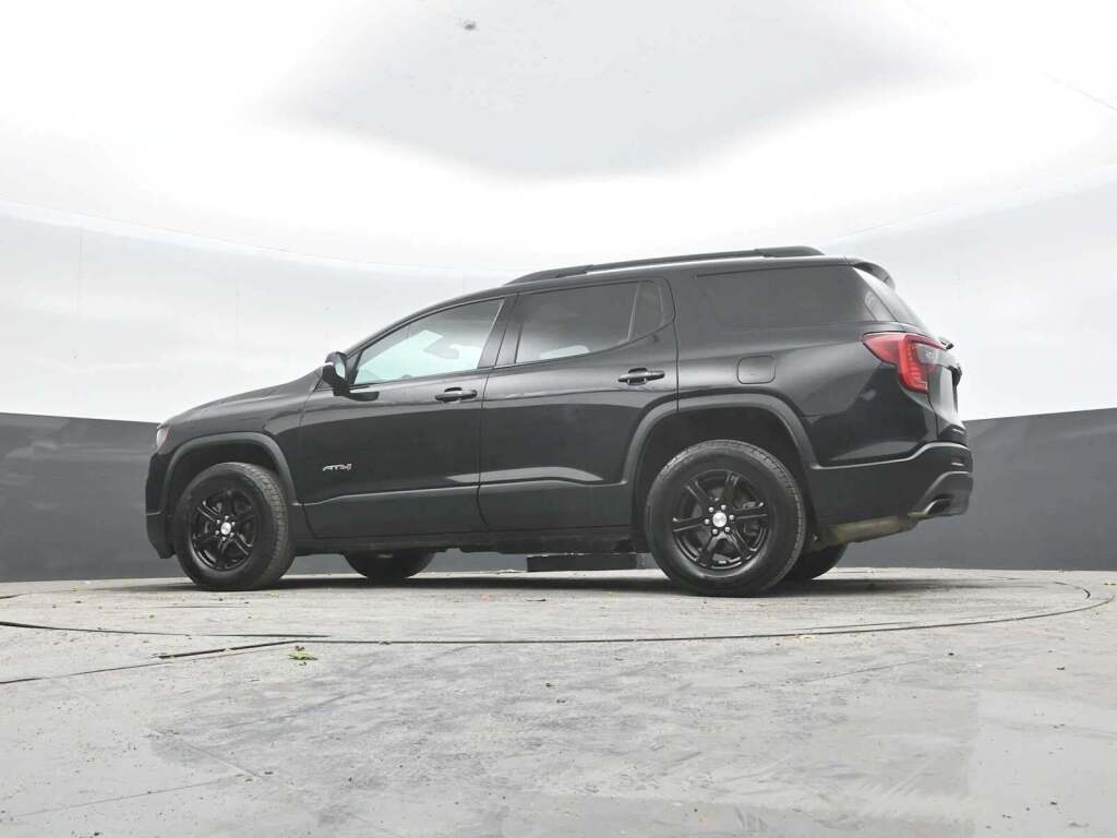2020 GMC Acadia AWD AT4