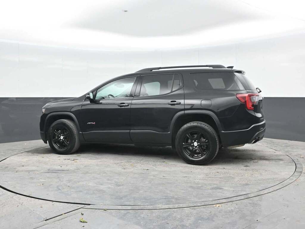 2020 GMC Acadia AWD AT4