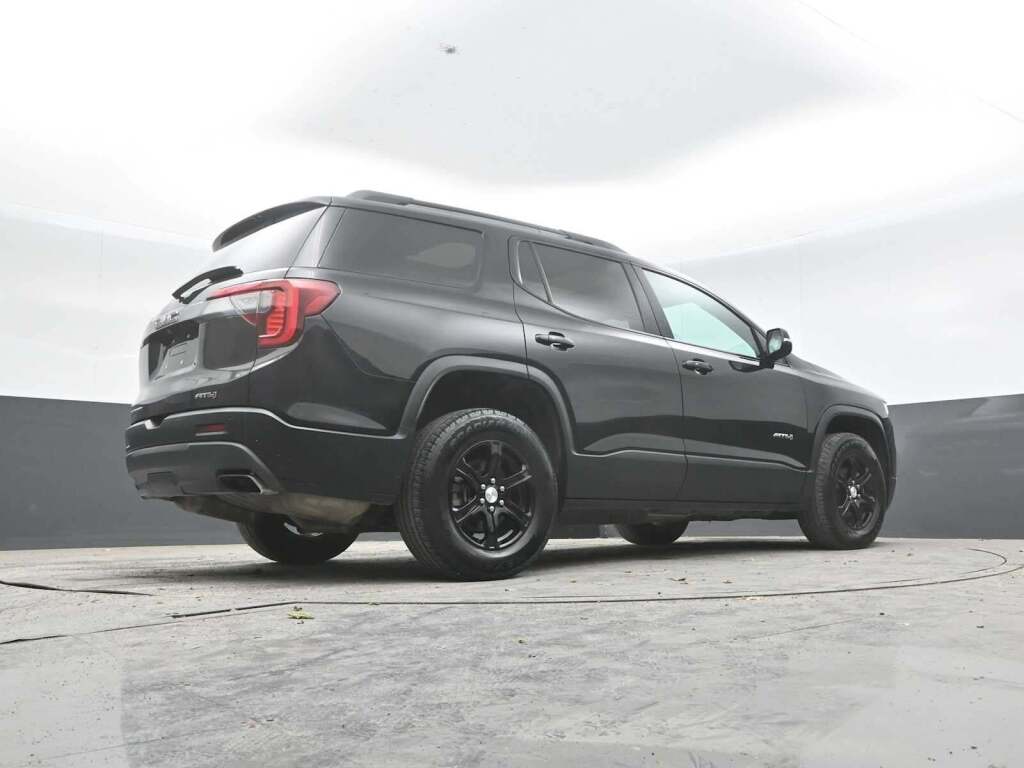 2020 GMC Acadia AWD AT4