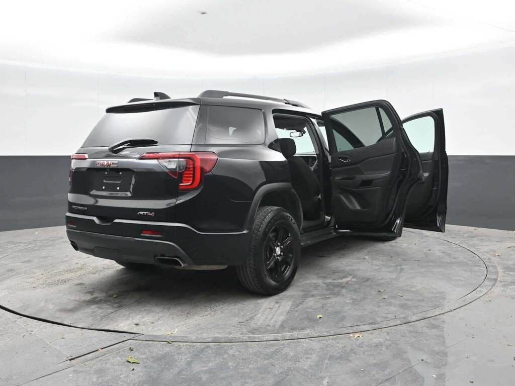 2020 GMC Acadia AWD AT4