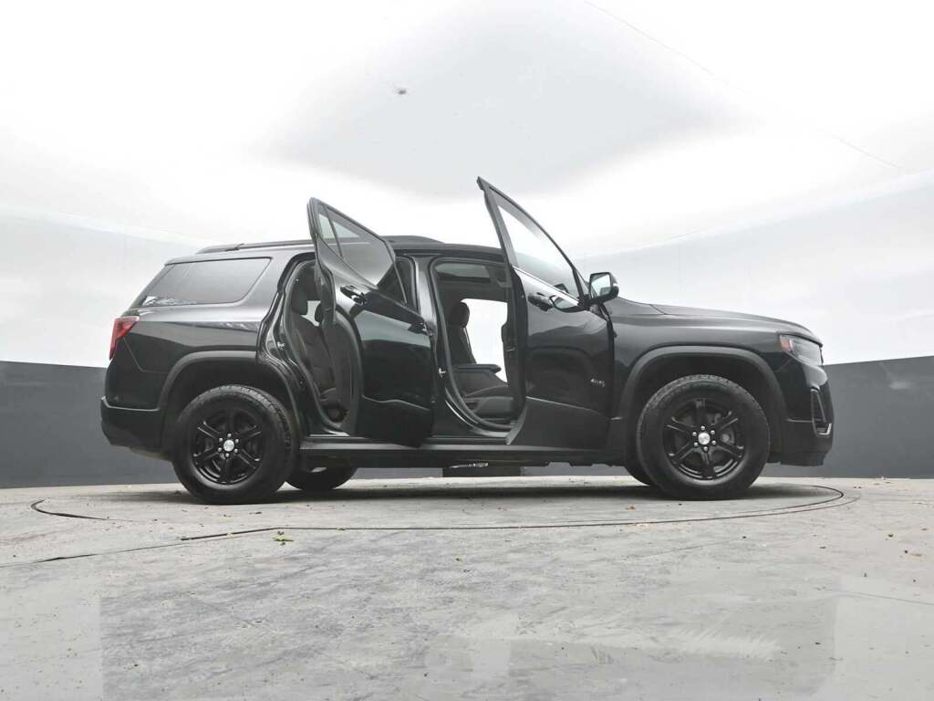 2020 GMC Acadia AWD AT4