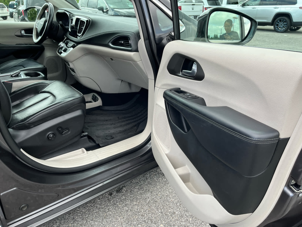 2018 Chrysler Pacifica Limited