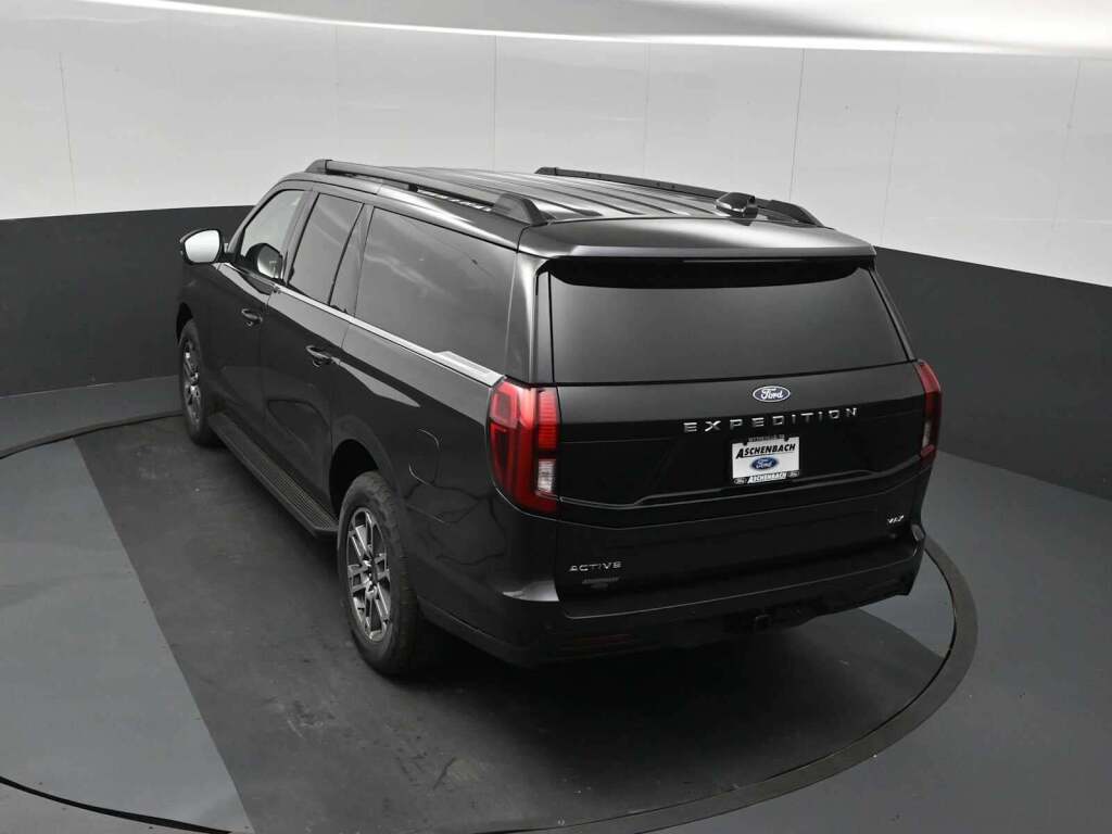 2026 Ford Expedition Max Active MAX
