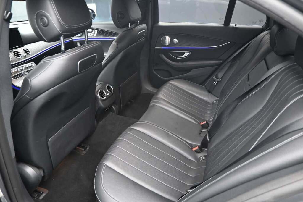 2019 Mercedes-Benz E 300 4MATIC