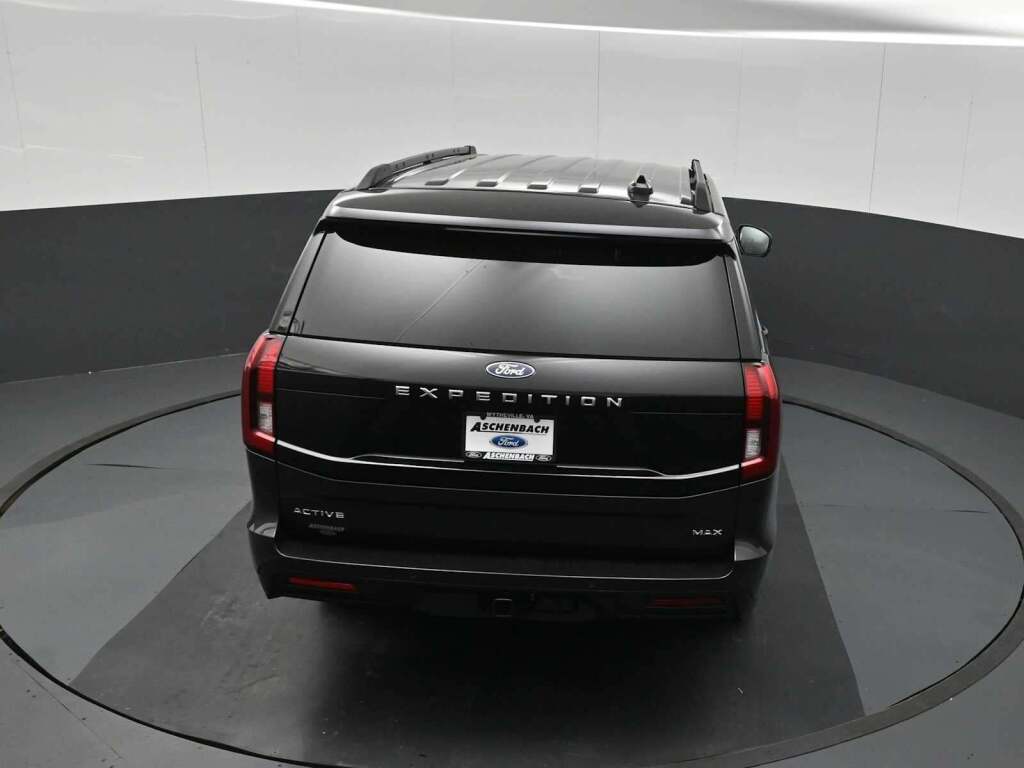 2026 Ford Expedition Max Active MAX