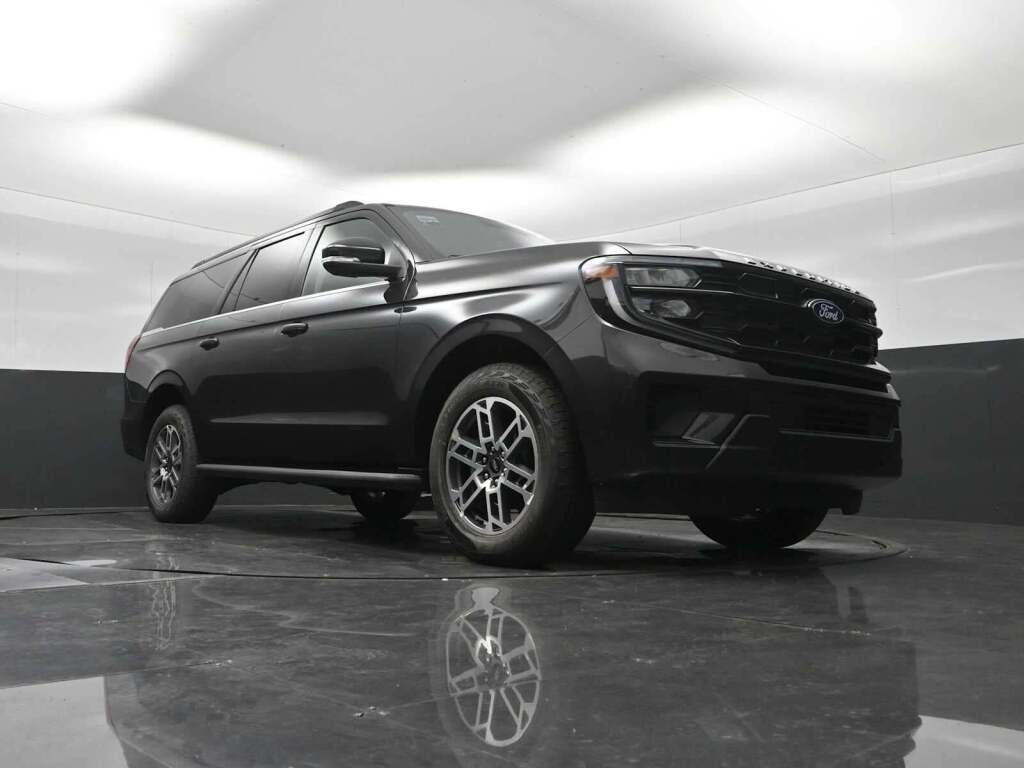 2026 Ford Expedition Max Active MAX