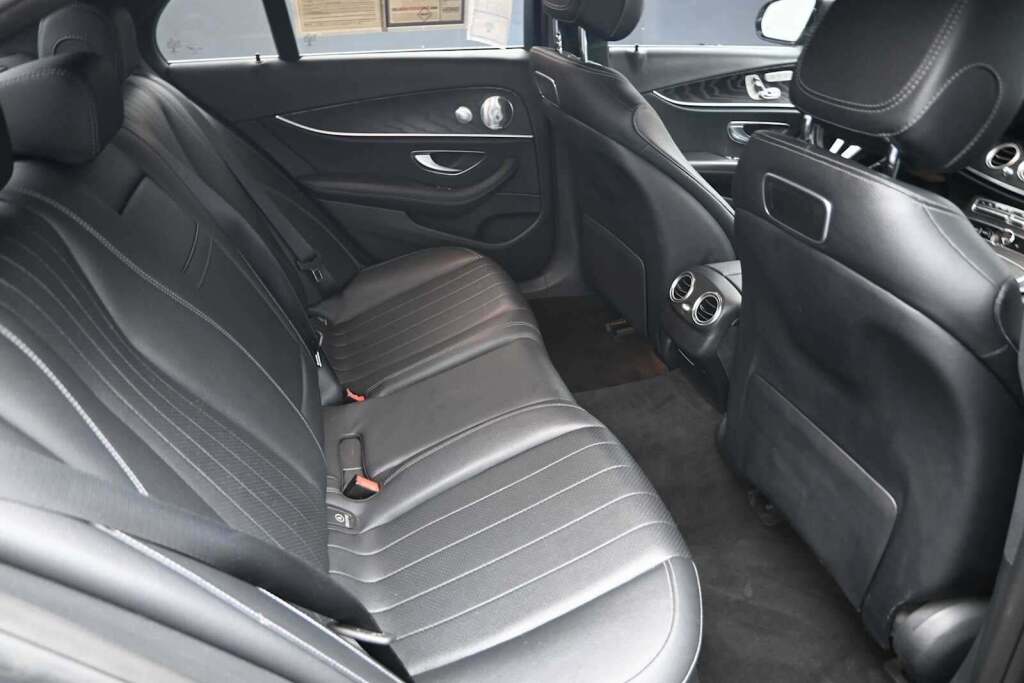 2019 Mercedes-Benz E 300 4MATIC