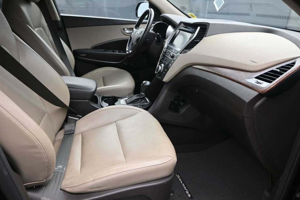 2018 Hyundai Santa Fe Limited Ultimate