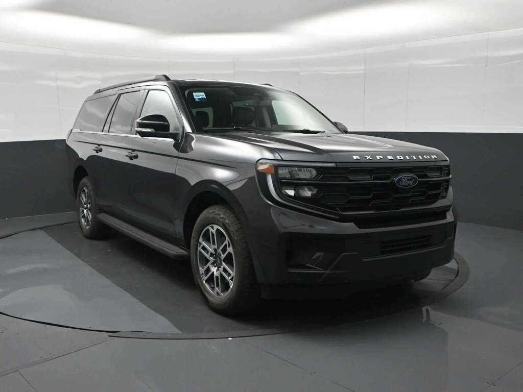 2026 Ford Expedition Max Active MAX