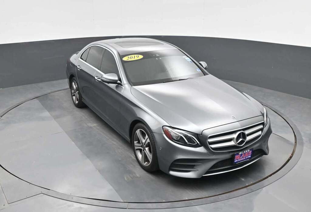 2019 Mercedes-Benz E 300 4MATIC