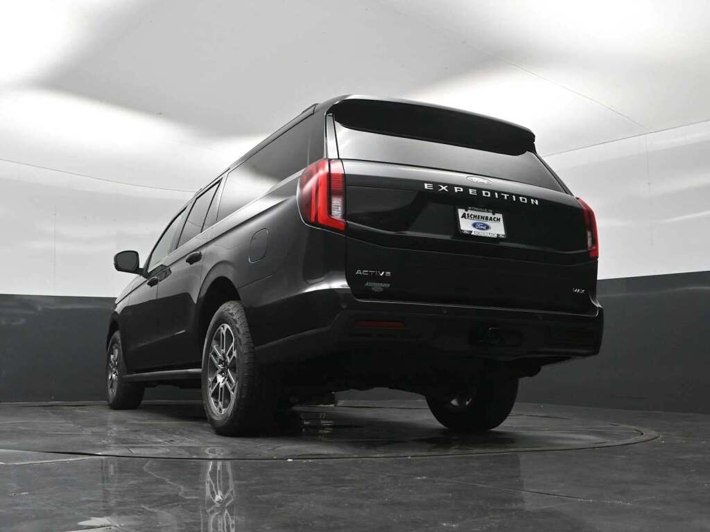 2026 Ford Expedition Max Active MAX
