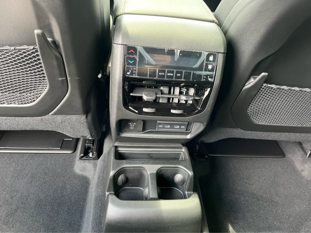 2026 Jeep Grand Cherokee L 85th Anniversary Edition 4x4