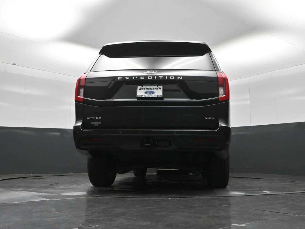 2026 Ford Expedition Max Active MAX