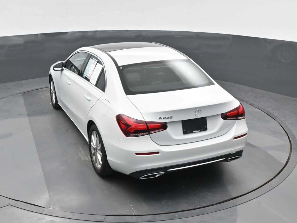 2020 Mercedes-Benz A 220 