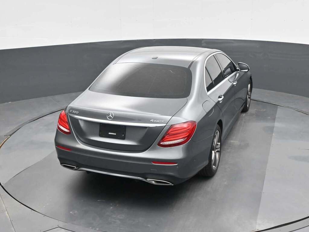 2019 Mercedes-Benz E 300 4MATIC