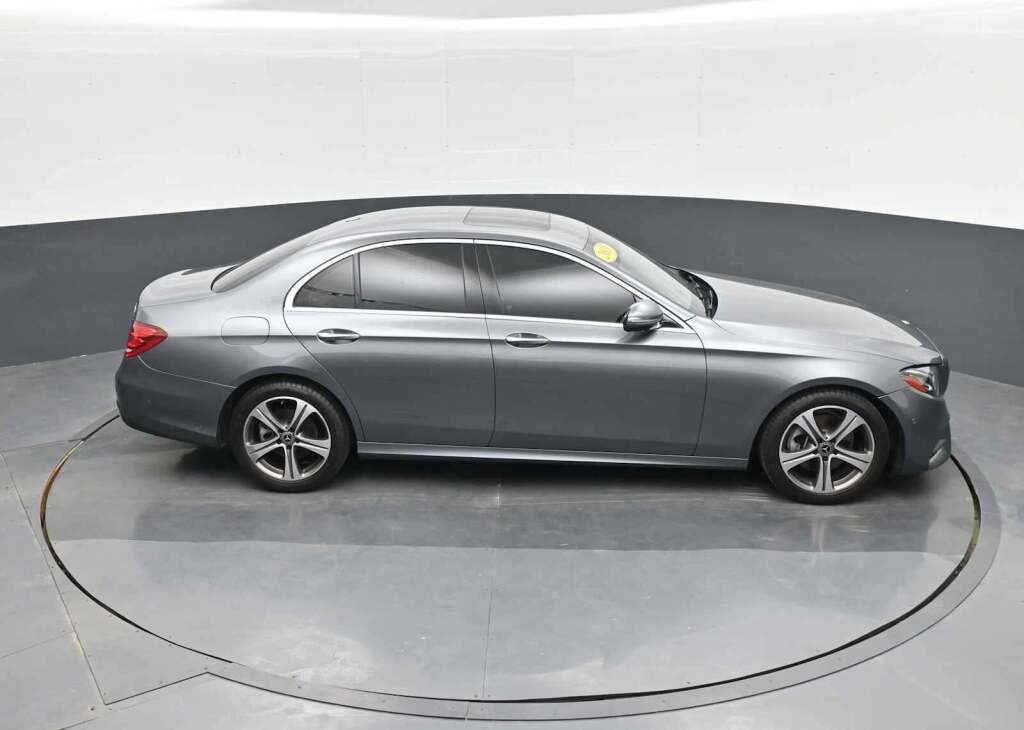 2019 Mercedes-Benz E 300 4MATIC