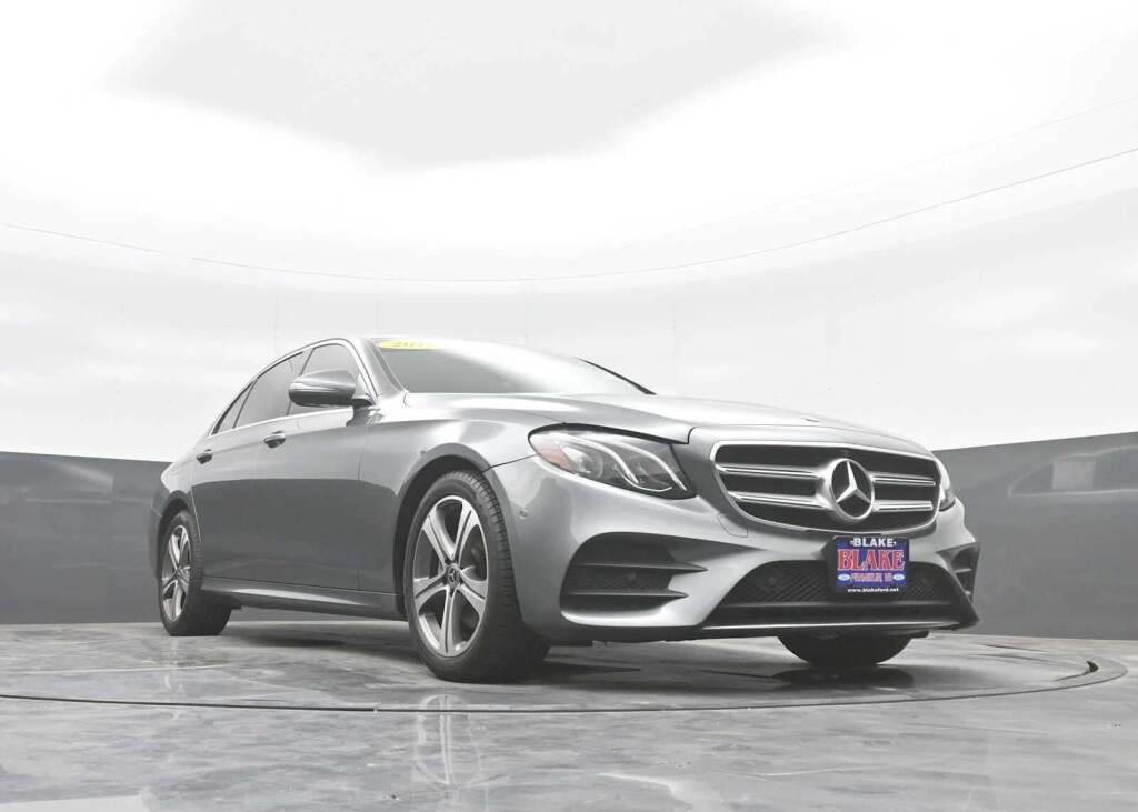 2019 Mercedes-Benz E 300 4MATIC