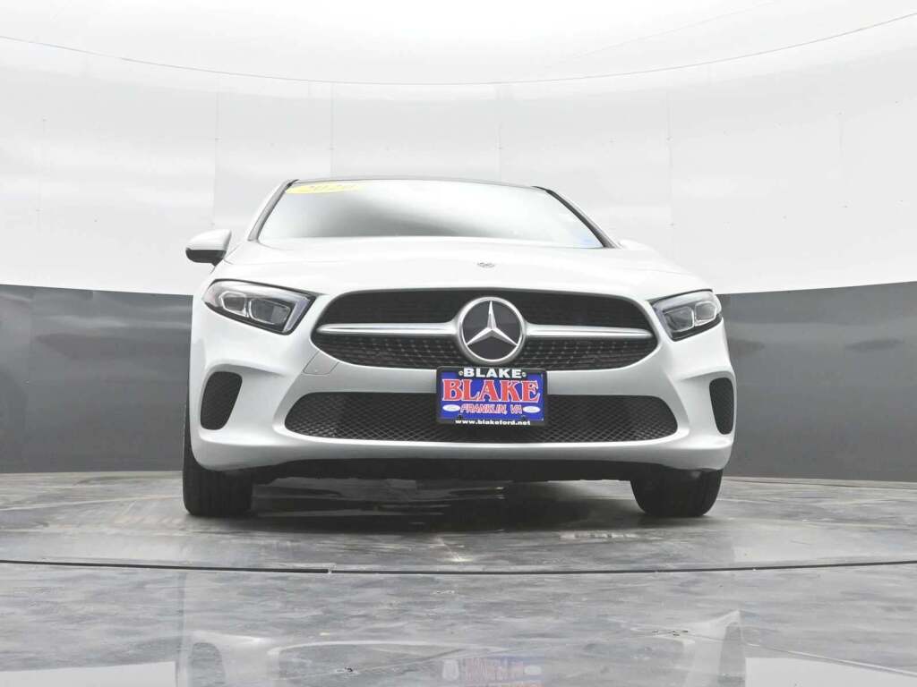 2020 Mercedes-Benz A 220 