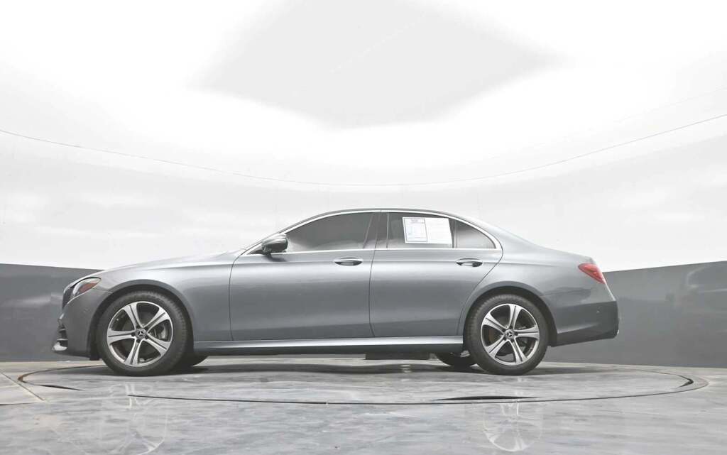 2019 Mercedes-Benz E 300 4MATIC