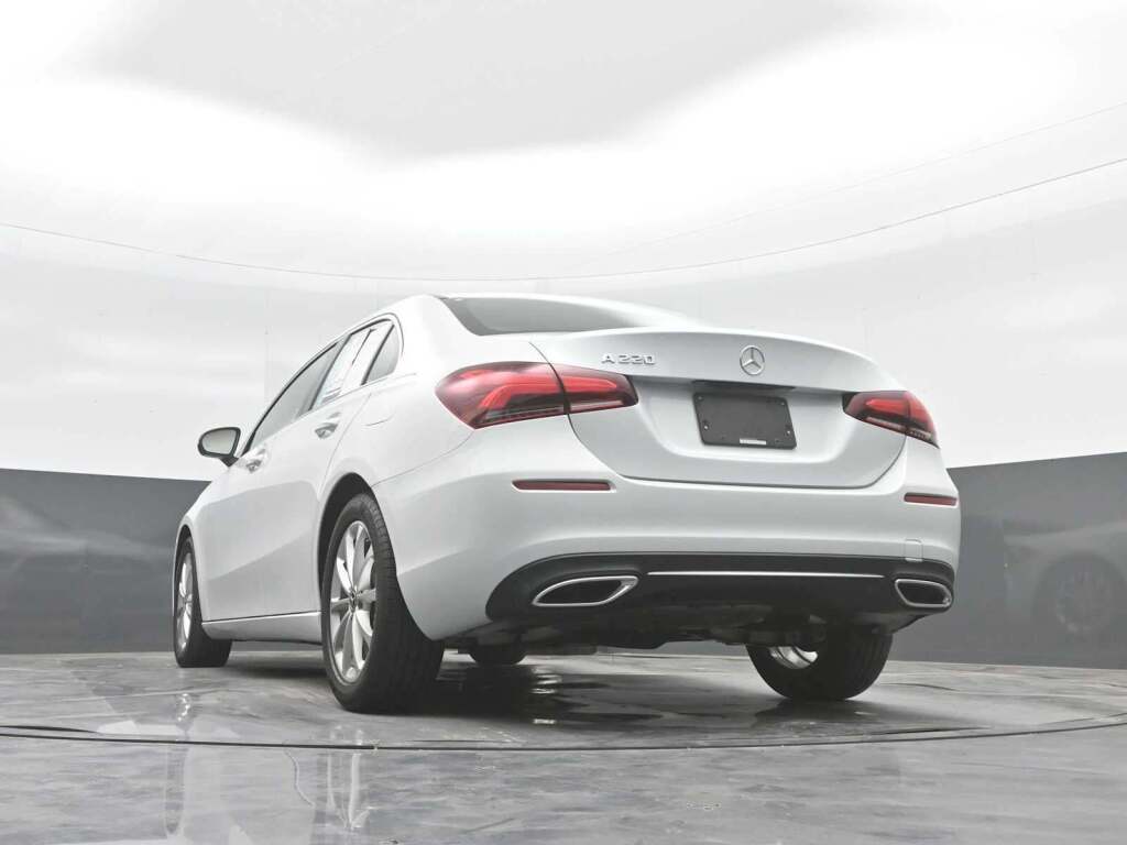 2020 Mercedes-Benz A 220 