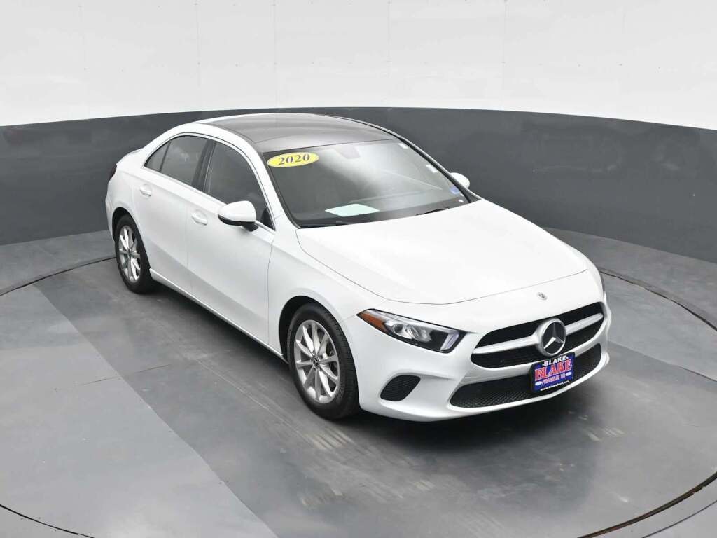 2020 Mercedes-Benz A 220 