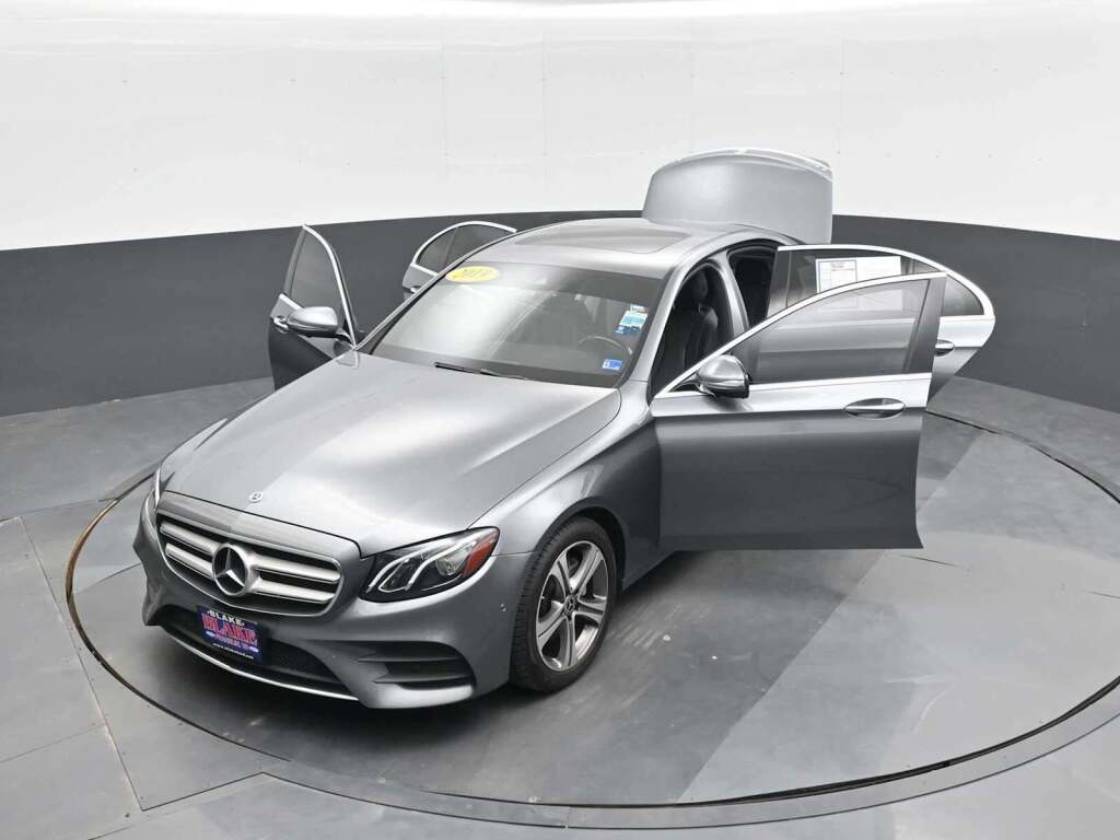2019 Mercedes-Benz E 300 4MATIC
