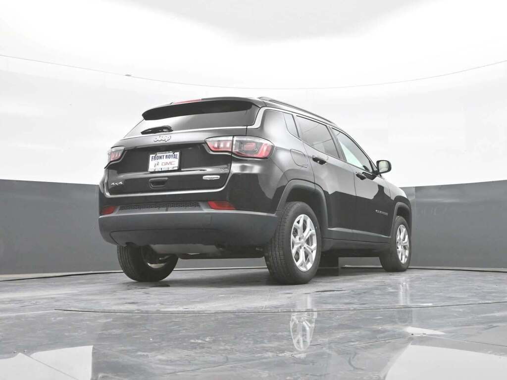2024 Jeep Compass Latitude 4x4