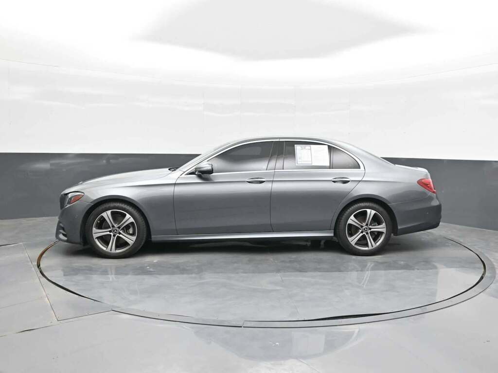 2019 Mercedes-Benz E 300 4MATIC