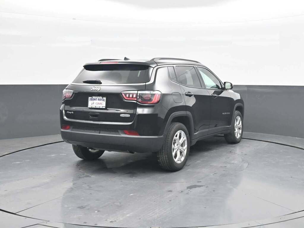 2024 Jeep Compass Latitude 4x4