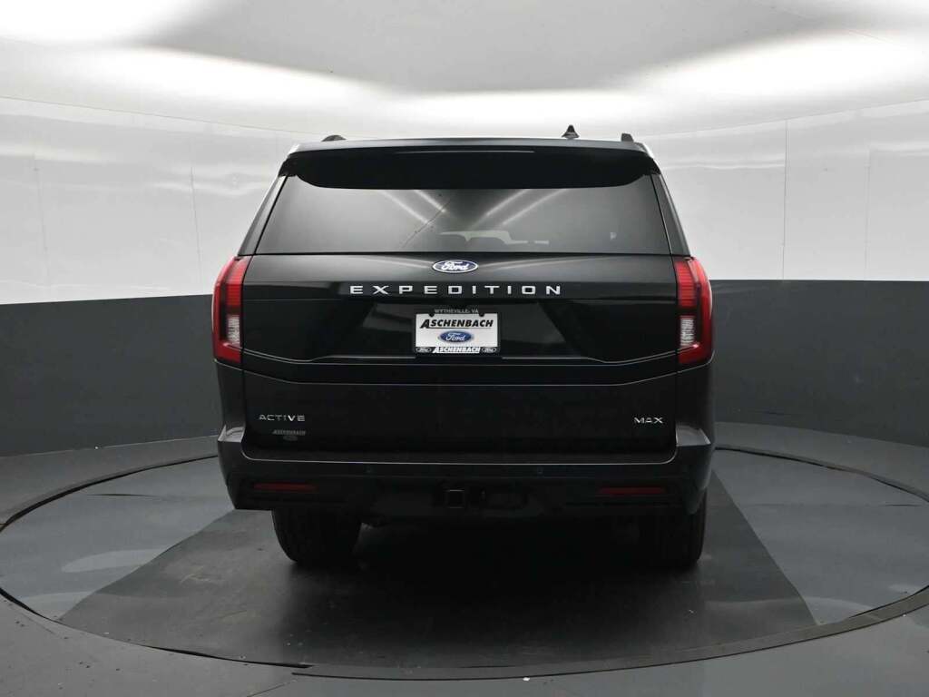 2026 Ford Expedition Max Active MAX