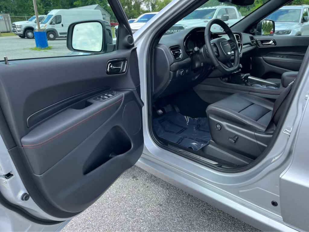 2026 Dodge Durango GT Plus AWD HEMI V8