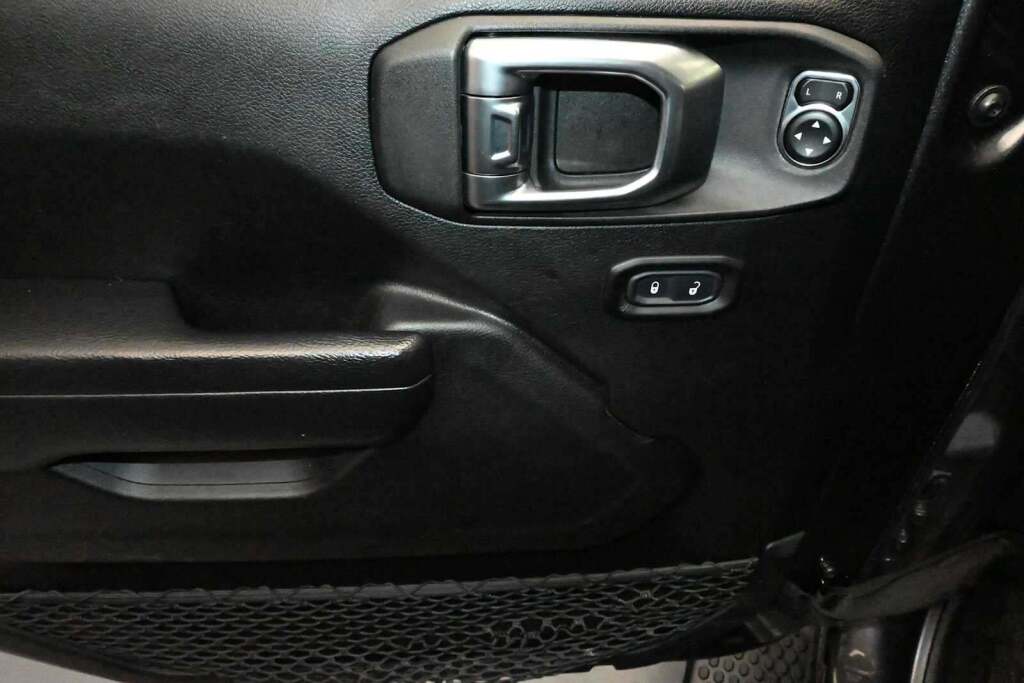 2023 Jeep Wrangler 2-Door Sport S 4x4