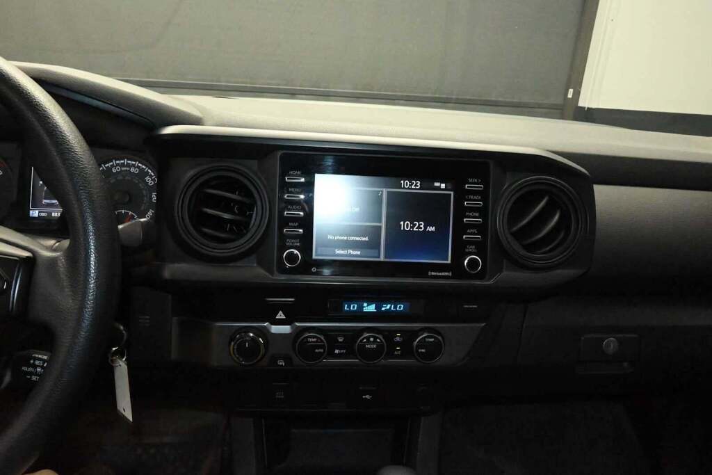 2022 Toyota Tacoma SR V6