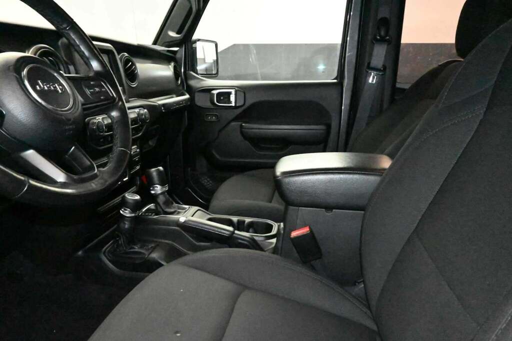 2023 Jeep Wrangler 2-Door Sport S 4x4