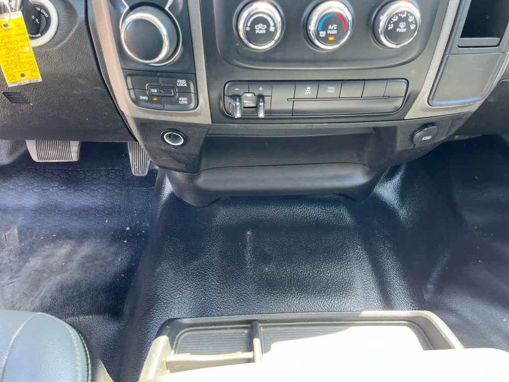 2022 Ram 1500 Classic Tradesman Crew Cab 4x4 5'7" Box