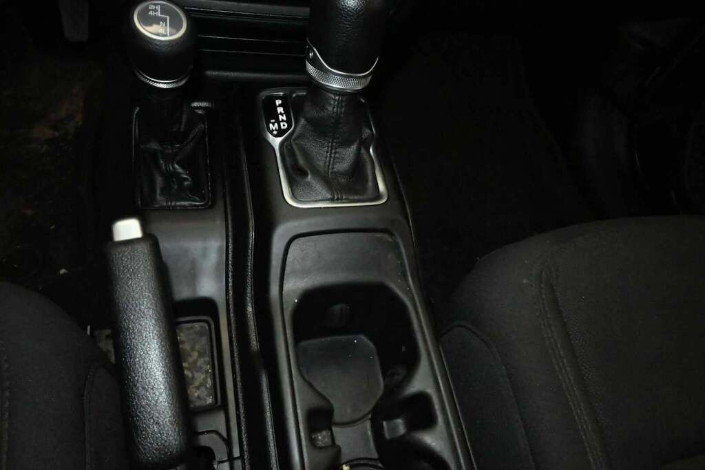 2023 Jeep Wrangler 2-Door Sport S 4x4