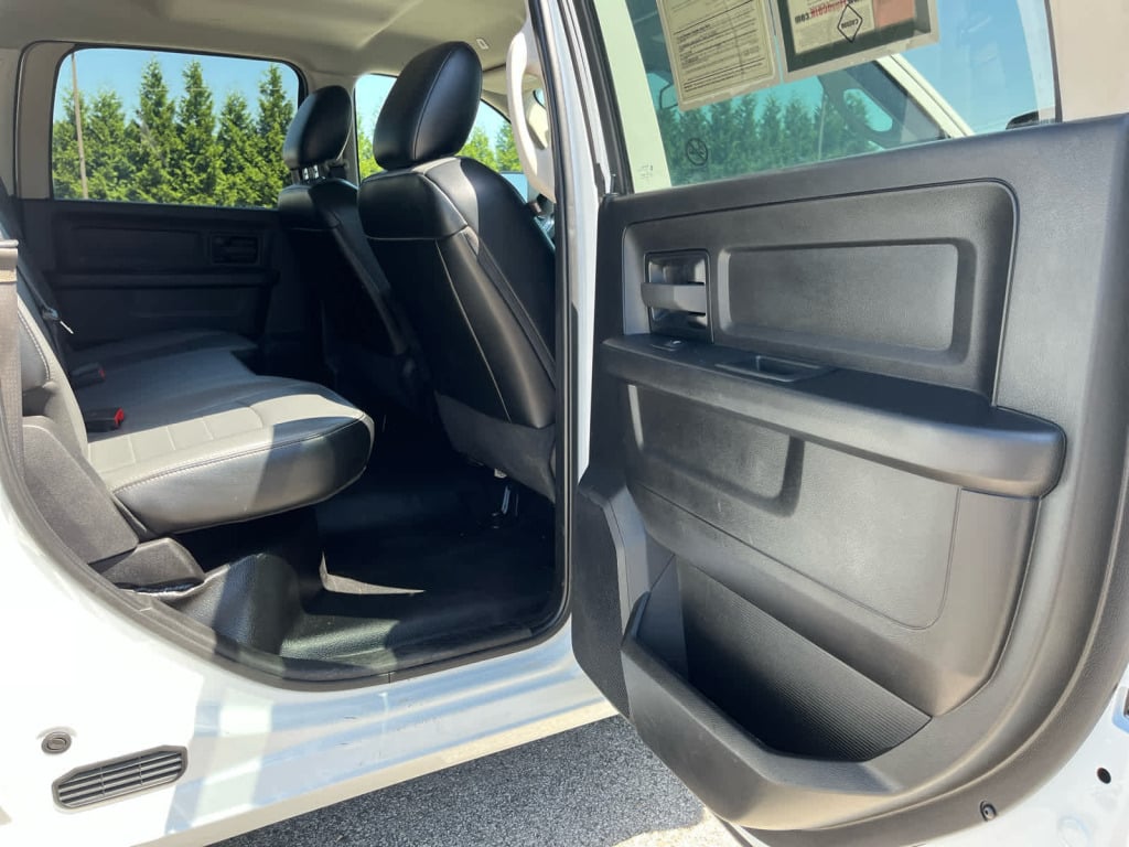 2022 Ram 1500 Classic Tradesman Crew Cab 4x4 5'7" Box