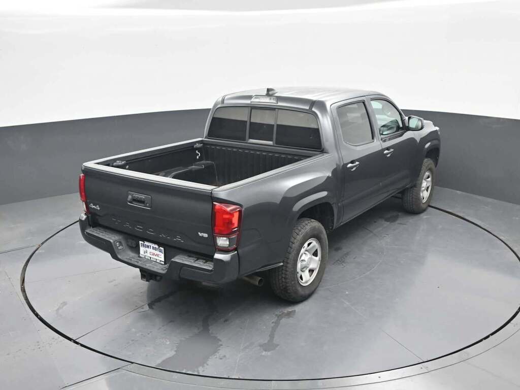 2022 Toyota Tacoma SR V6
