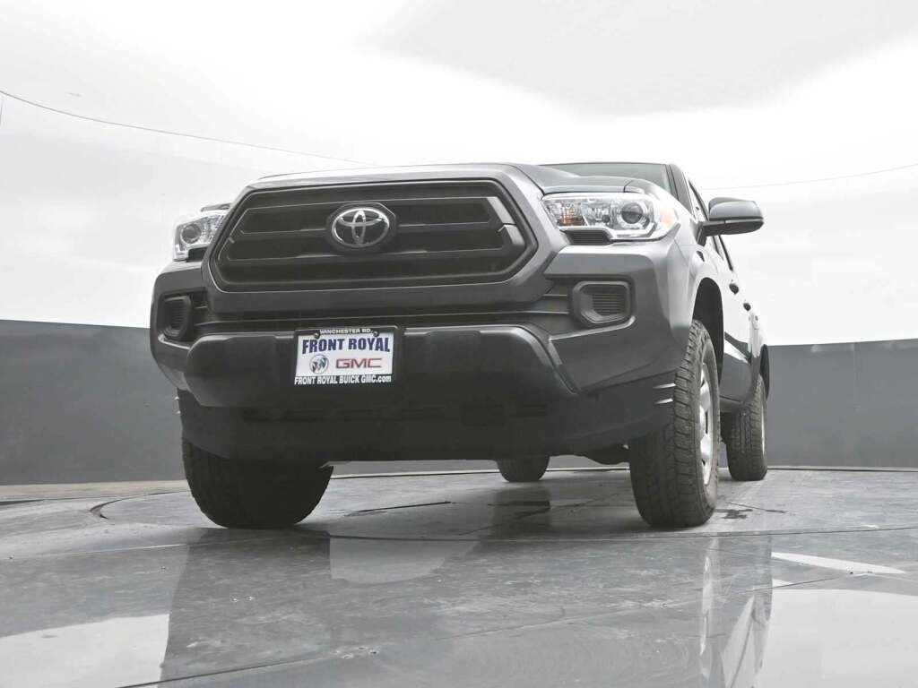 2022 Toyota Tacoma SR V6