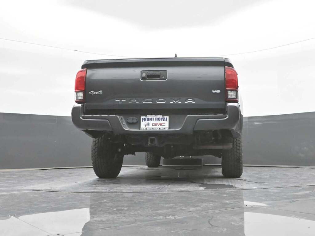 2022 Toyota Tacoma SR V6