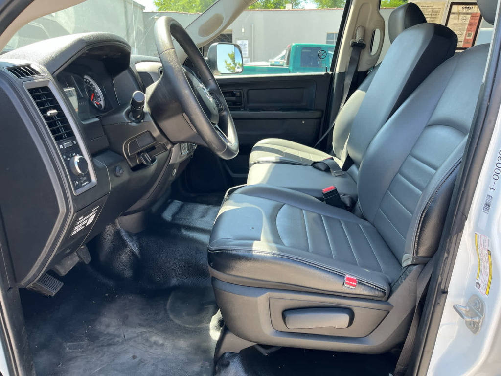 2022 Ram 1500 Classic Tradesman Crew Cab 4x4 5'7" Box