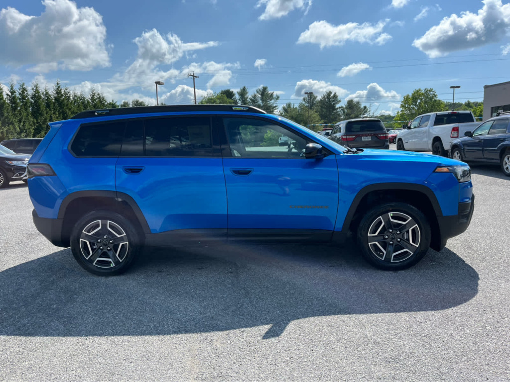 2026 Jeep Cherokee Laredo 4x4
