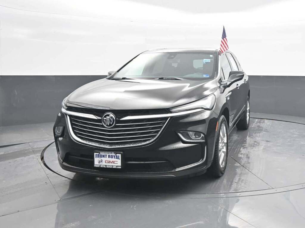 2023 Buick Enclave Essence